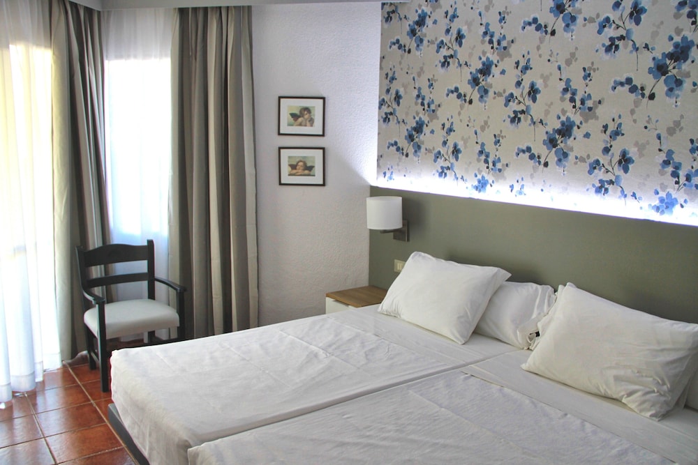 

Catania - Playa Fañabe - Apartamentos HG Tenerife Sur