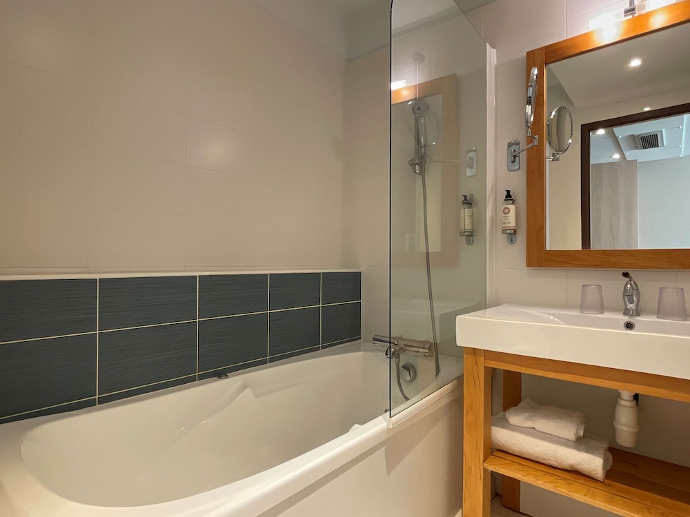 

Milano - Quimper - Best Western Plus Hôtel Kregenn