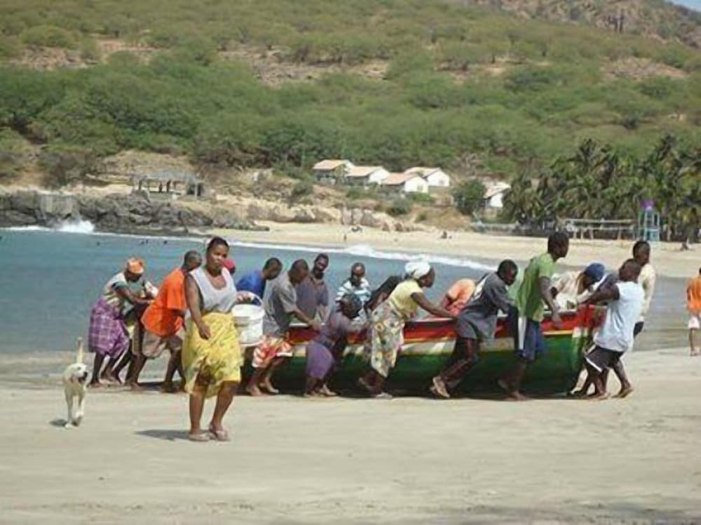 

Milano - Tarrafal, Isola di Santiago - Aparthotel Ixola