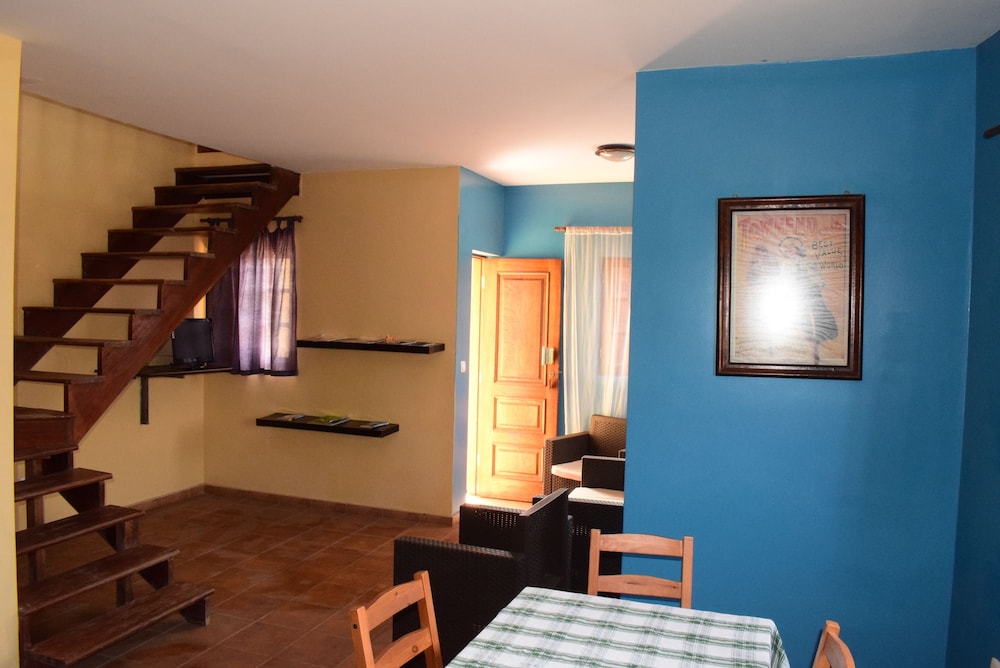 

Milano - Isola di Santiago, Capo Verde - Aparthotel Ixola
