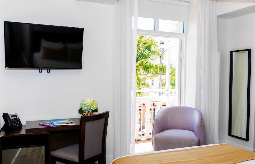 

Roma - Miami, Florida - Casa Boutique Hotel