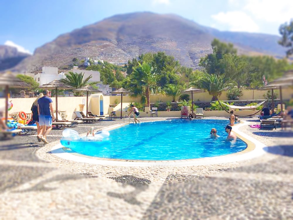 

Bari - Firostefani - Horizon Resort