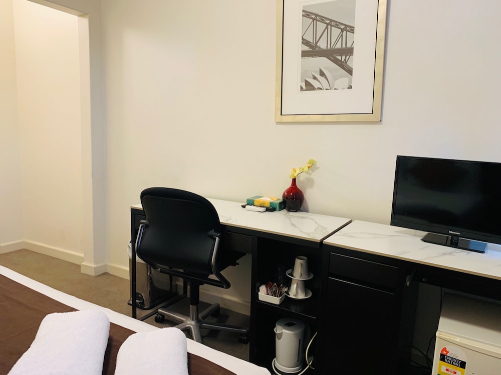 

Milano - Sydney - Hotel St Leonards