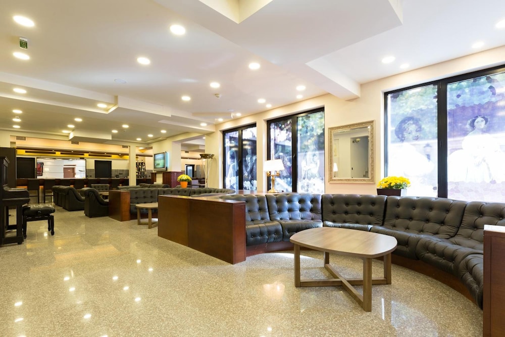 

Milano - Belgrado - Hotel Sterling Garni