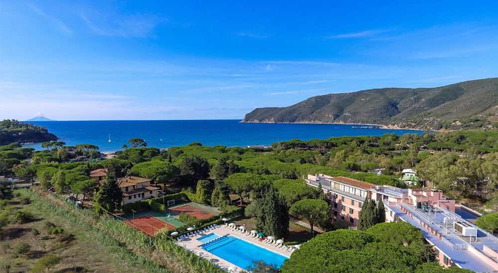 

Napoli - Isola d'Elba, Toscana - Hotel Club Lacona