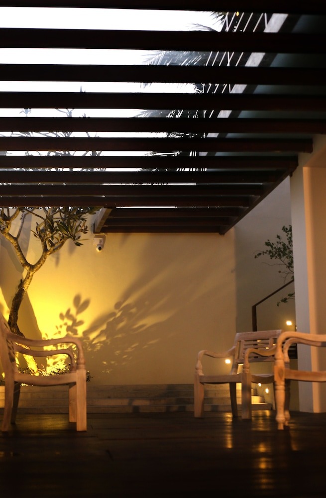 

Verona - Negombo - Hotel Cloud Nine