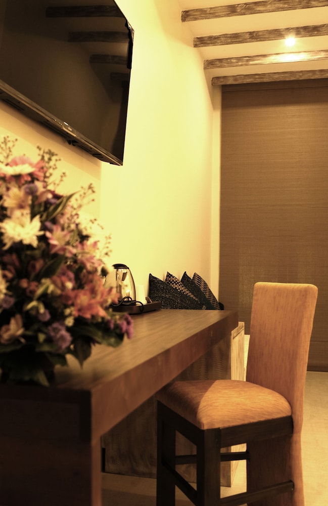 

Venezia - Negombo - Hotel Cloud Nine