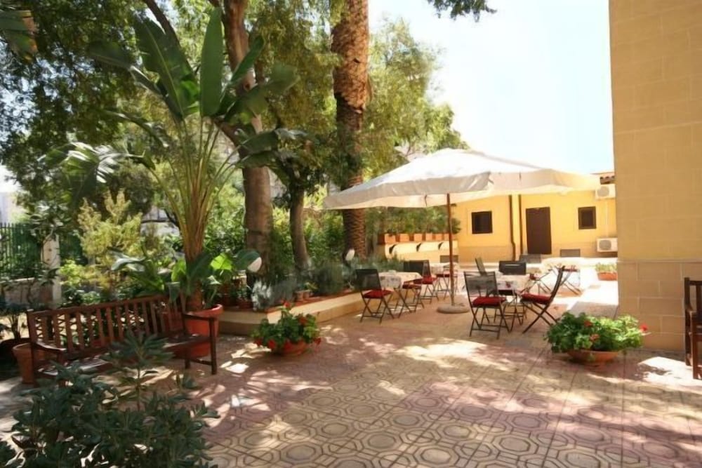 

Milano - Monreale - Hotel d'Orleans