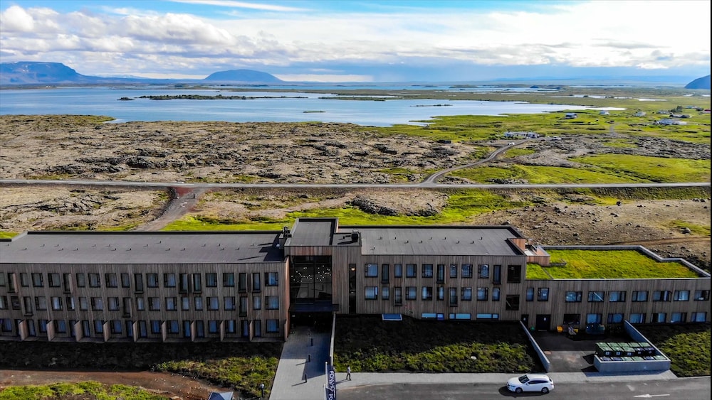 

Bari - Myvatn - Fosshotel Mývatn