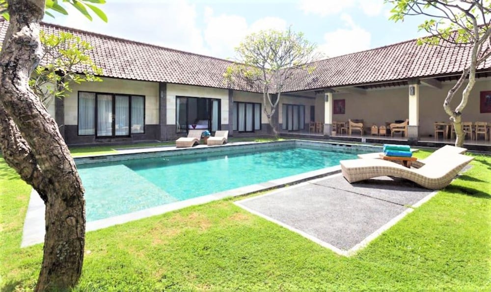 

Milano - Canggu - Bali Merita Villa