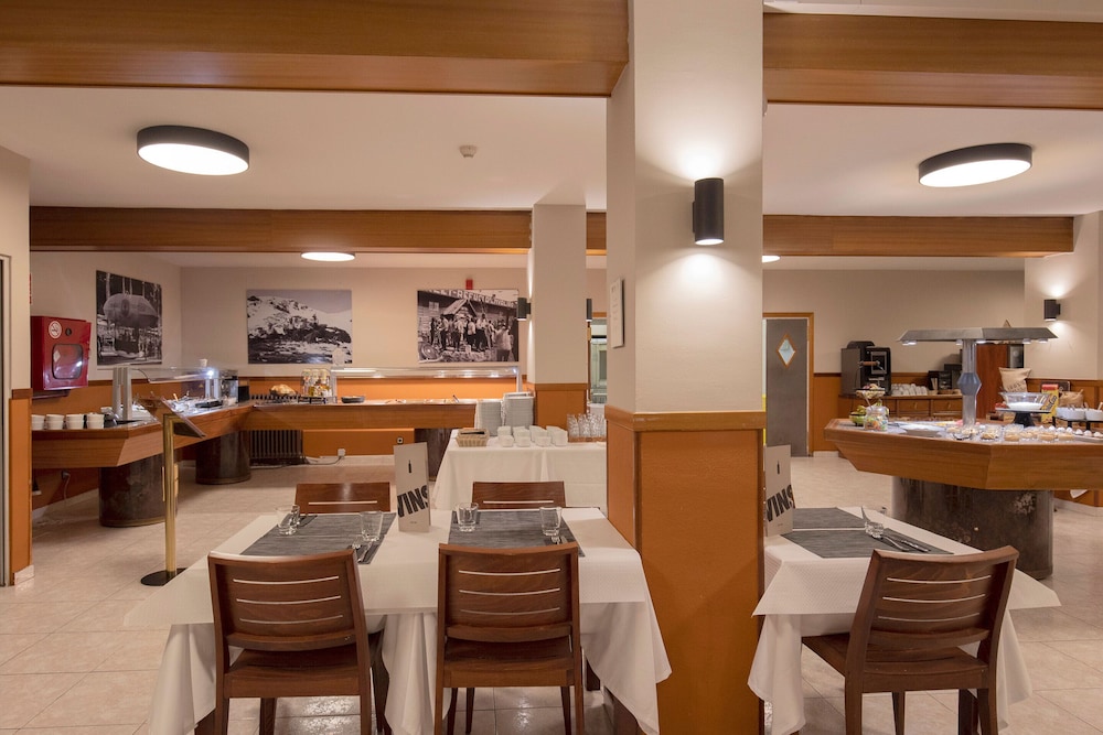 

Napoli - Principato di Andorra - Hotel Encamp