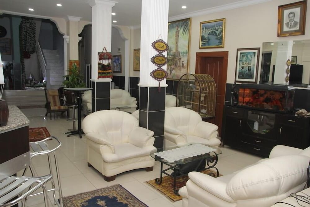 

Roma - Izmir - Vatan Hotel