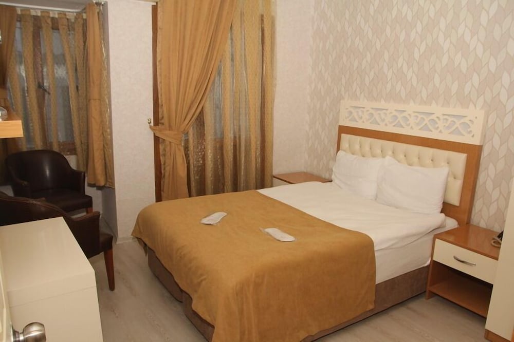 

Bologna - Izmir - Vatan Hotel