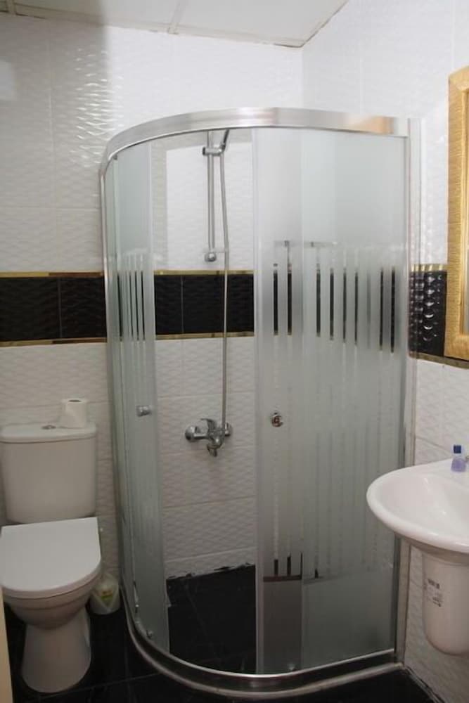 

Milano - Izmir - Vatan Hotel