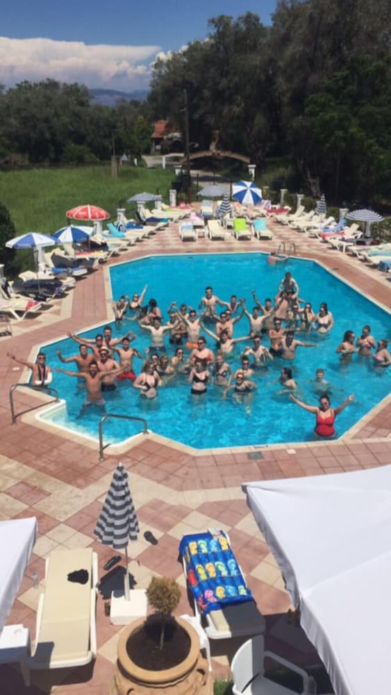 

Torino - Kavos - Oula maisonettes