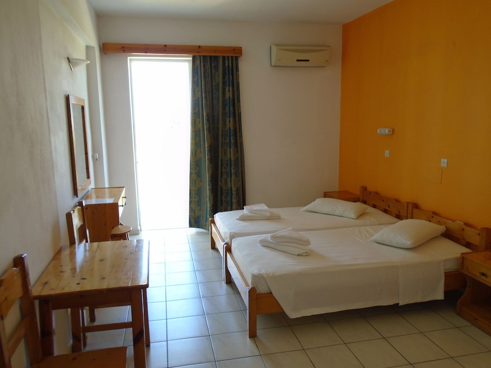 

Roma - Marmari - Oasis Tigaki