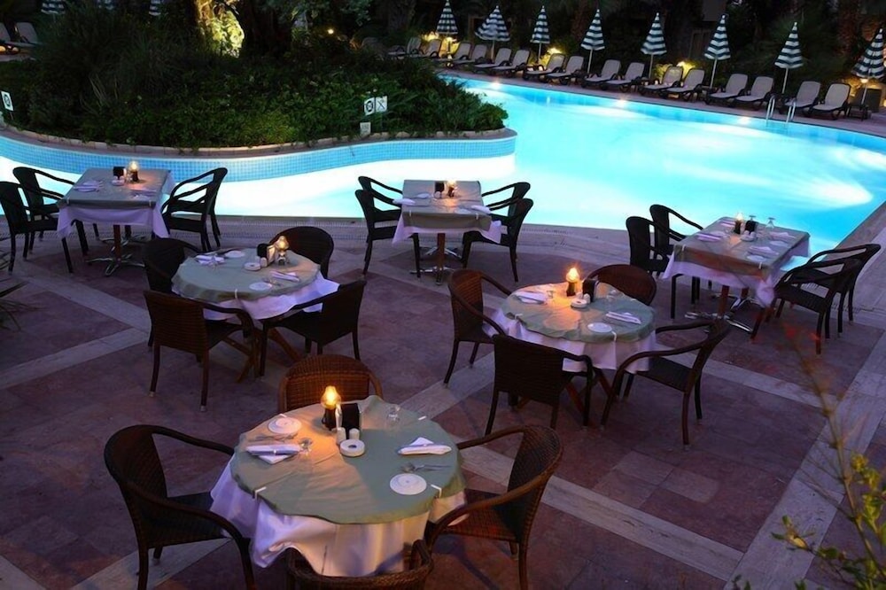 

Milano - Torba - Hotel Zeytinada