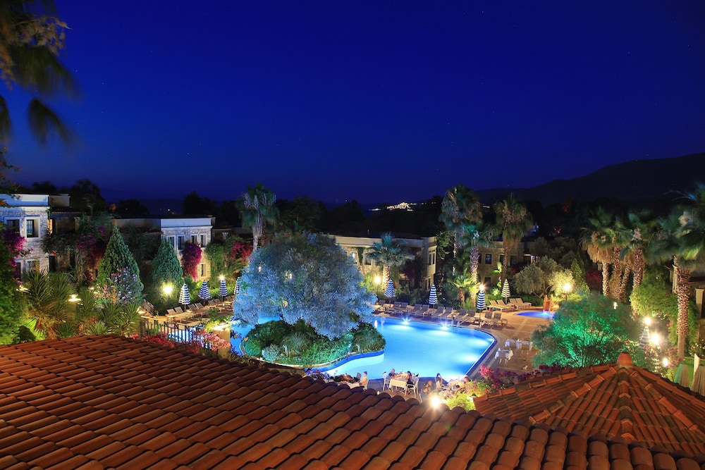 

Napoli - Torba - Hotel Zeytinada