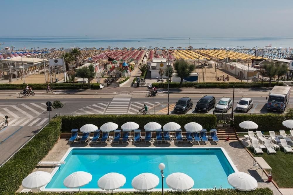 

Palermo - Riviera Romagnola, Mare Italia - Hotel Villa Augustea