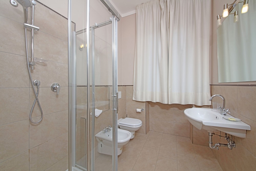 

Bologna - Moniga del Garda - San Rocco Relais