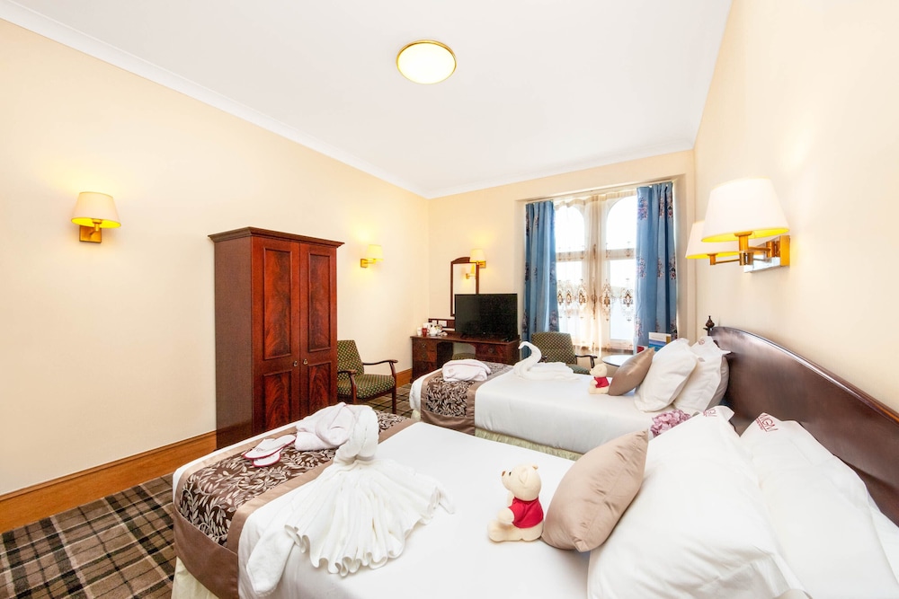 

Bari - Oban - Muthu Alexandra Hotel