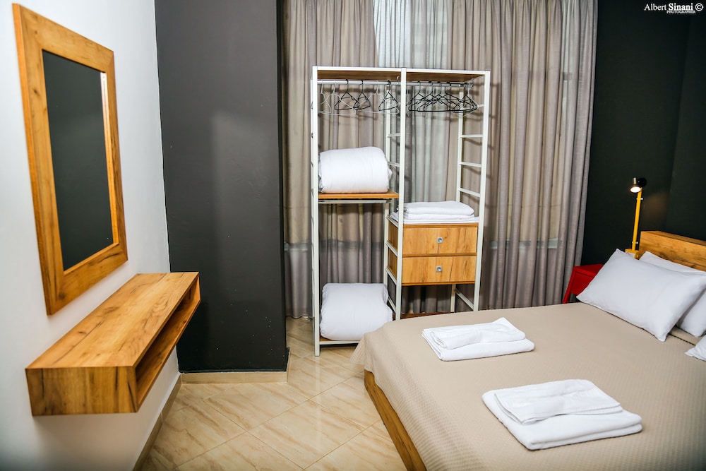 

Bari - Tirana - Arc Hotel Tirana