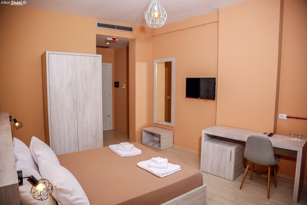 

Ancona - Tirana - Arc Hotel Tirana