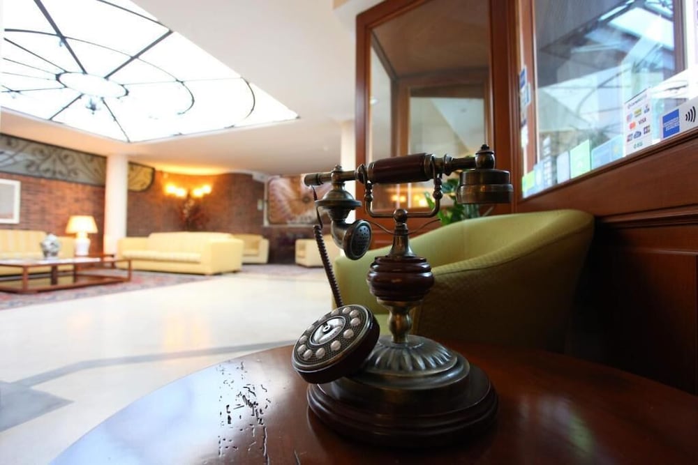 

Venezia - Pomezia - Altea Suites