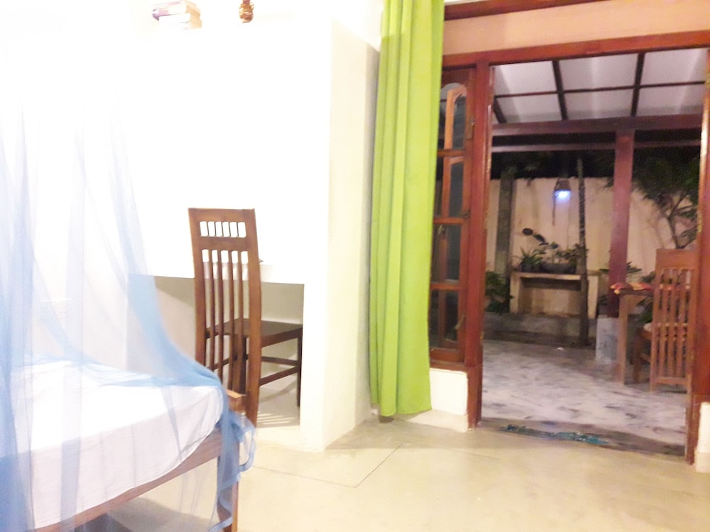 

Milano - Weligama - Weligama Bay Eco Villa