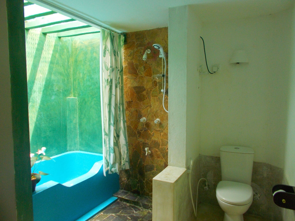 

Milano - Weligama - Weligama Bay Eco Villa