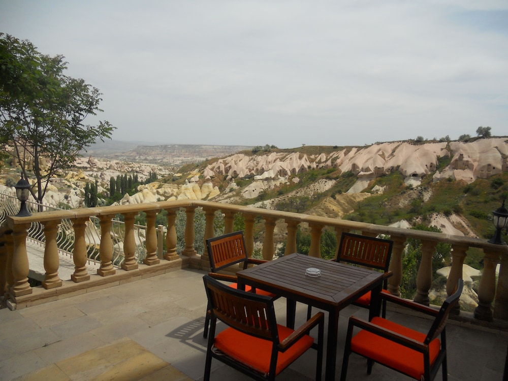 

Roma - Nevsehir - Uchisar Kaya Hotel - Special Class