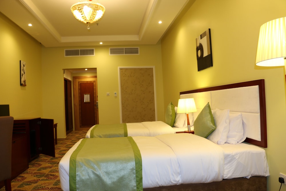 

Roma - Sharjah - Red Castle Hotel
