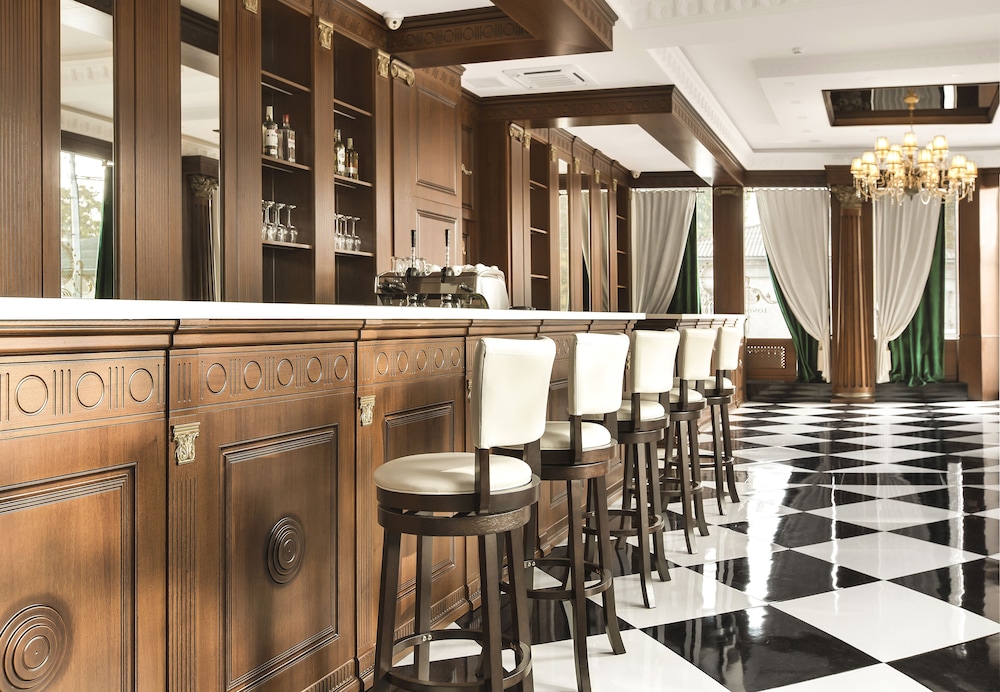 

Roma - Chişinău - London Boutique Hotel