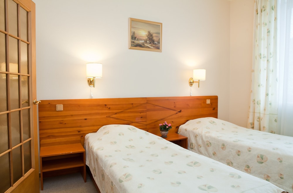 

Venezia - Riga - Kolonna Hotel Brigita