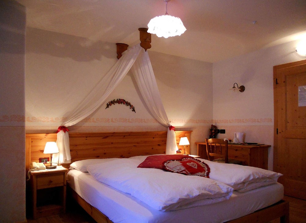 

Bari - Val di Fiemme, Montagna Italia - Hotel Salvanel