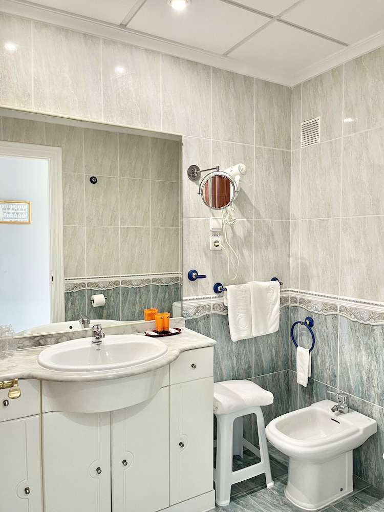 

Milano - Rojals - Hotel ParqueMar Premium Beach