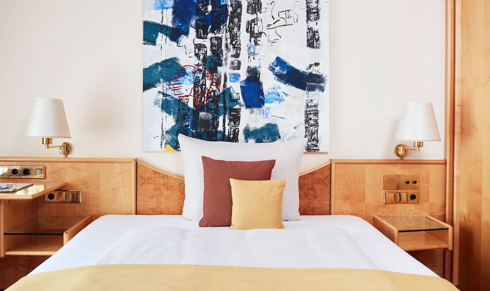 

Palermo - Berlino - Living Hotel Großer Kurfürst