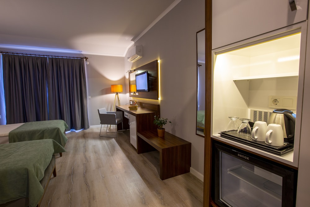 

Verona - Alanya - HMA Hotel & Suites
