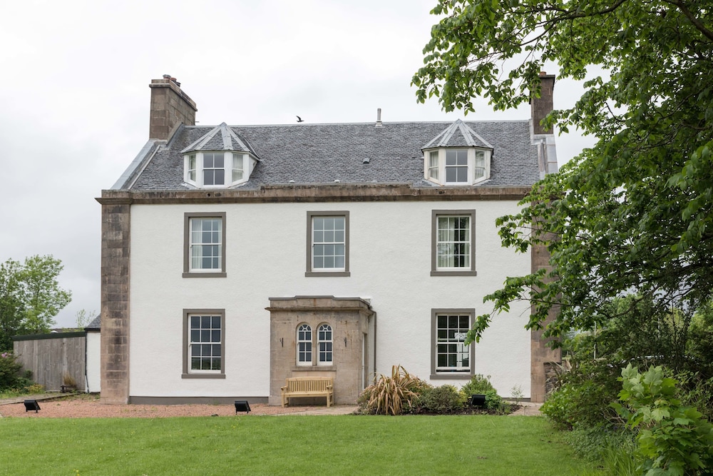 

Bologna - Portree - The Marmalade Hotel