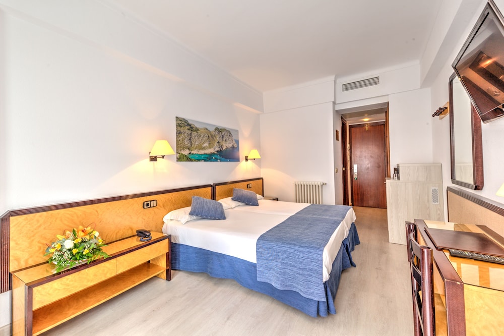 

Cagliari - Cala Millor - Hotel Voramar