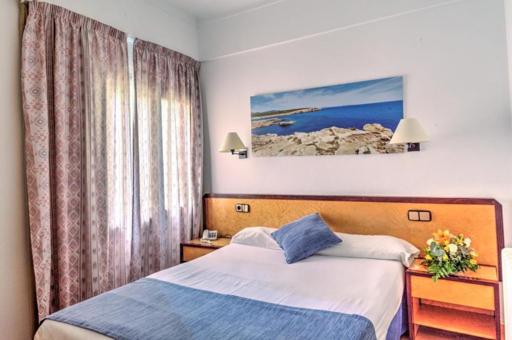 

Catania - Sa Coma - Hotel Voramar