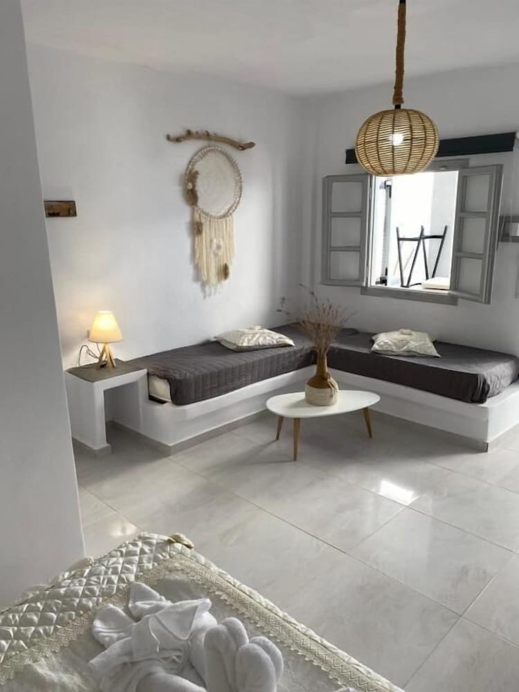 

Firenze - Thirasía - Villa Anto