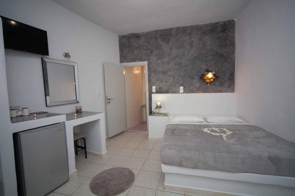 

Brindisi - Perivolos - Villa Anto