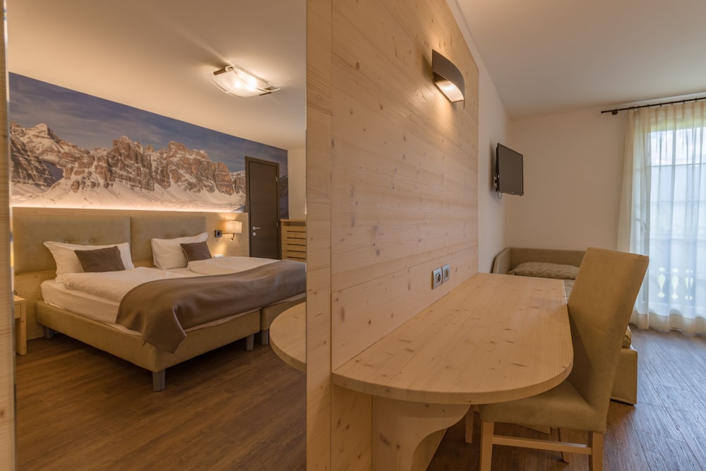 

Napoli - Cortina d'Ampezzo - Hotel Villa Argentina
