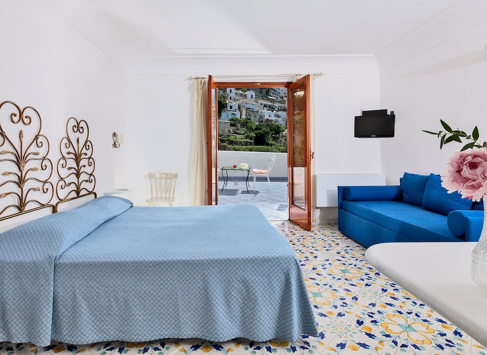 

Palermo - Positano - Hotel Vittoria