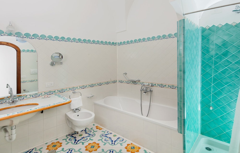 

Milano - Positano - Hotel Vittoria