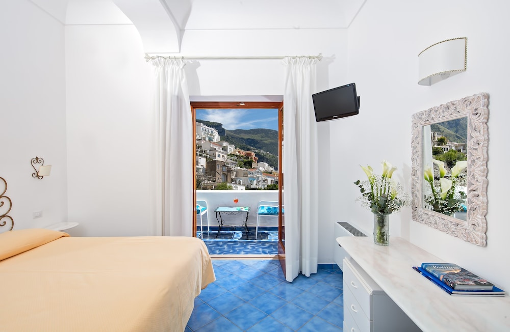 

Verona - Positano - Hotel Vittoria
