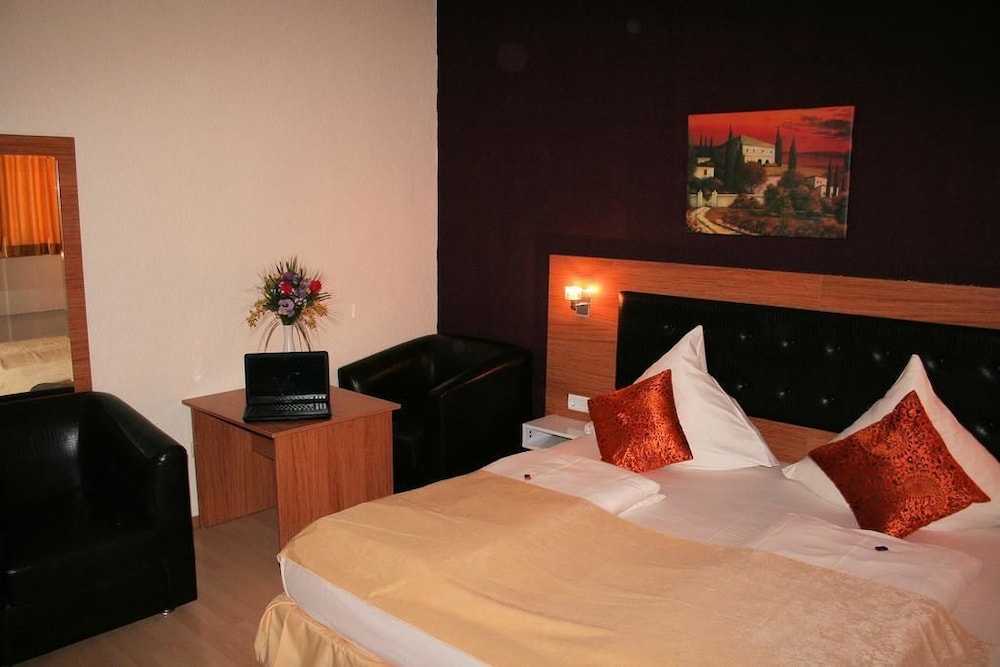 

Roma - Dortmund - Hotel Drei Kronen