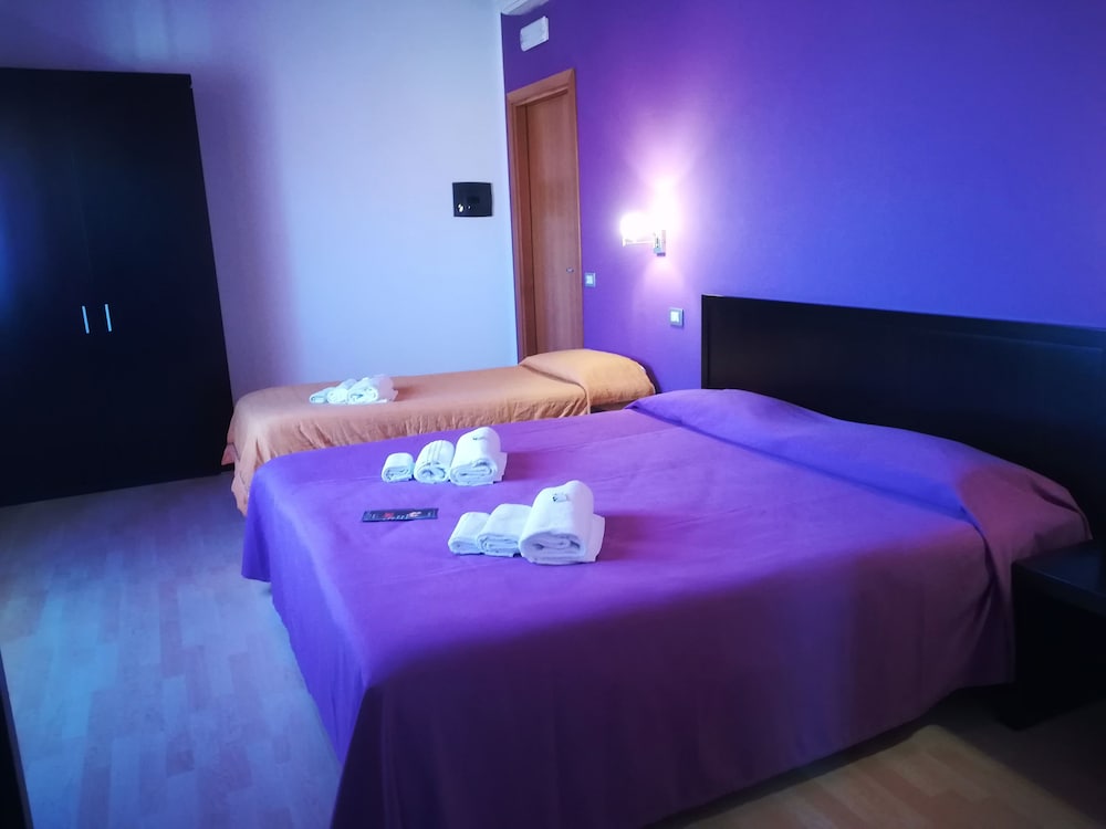 

Venezia - SantʼAntìoco - Hotel I Colori