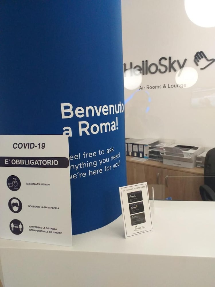 

Milano - Fregene - Air Rooms Rome Airport by HelloSky